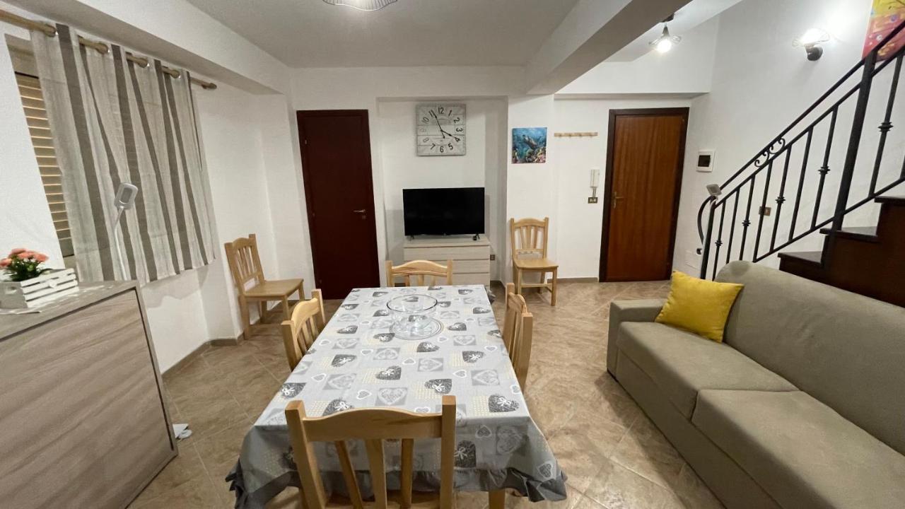 Casa Vacanze Antico Cortile Delle Palme Βίλα Villagrazia Di Carini Εξωτερικό φωτογραφία