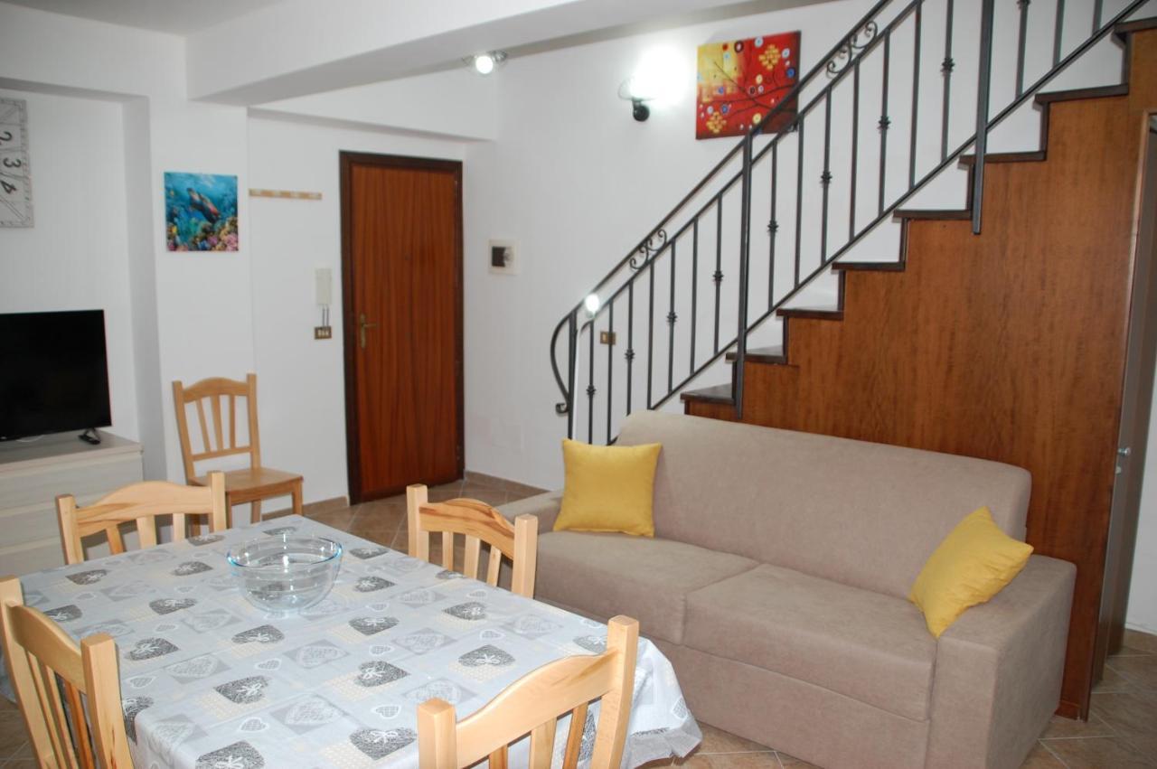 Casa Vacanze Antico Cortile Delle Palme Βίλα Villagrazia Di Carini Εξωτερικό φωτογραφία